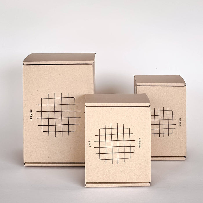 Vase Grid - gentle green