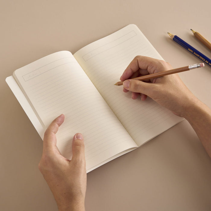 En mai - A5 Notizbuch Liniert / Notebook Ruled