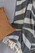 Coudre Berlin Wolldecke / Kuscheldecke - Bold Dark Granite