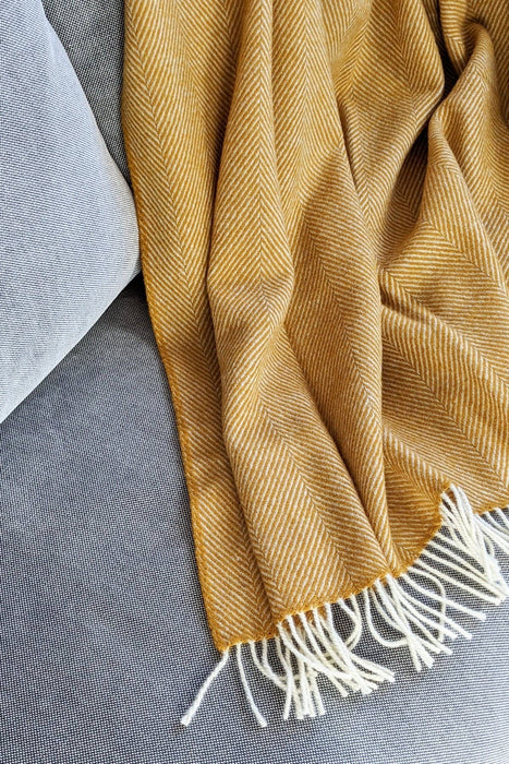 Coudre Berlin Wolldecke / Kuscheldecke - Herringbone Amber