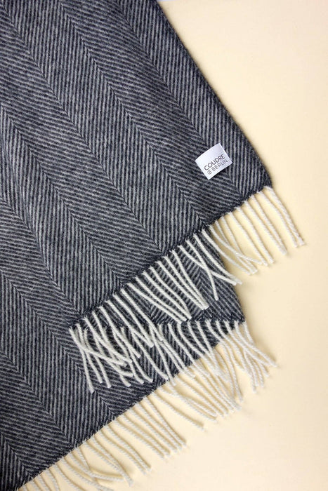 Coudre Berlin Wolldecke / Kuscheldecke - Herringbone Anthracite