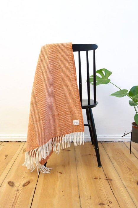 Coudre Berlin Wolldecke / Kuscheldecke - Herringbone Terracotta