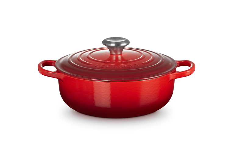 Le Creuset Sauteuse aus Gusseisen - Kirschrot - 24 cm