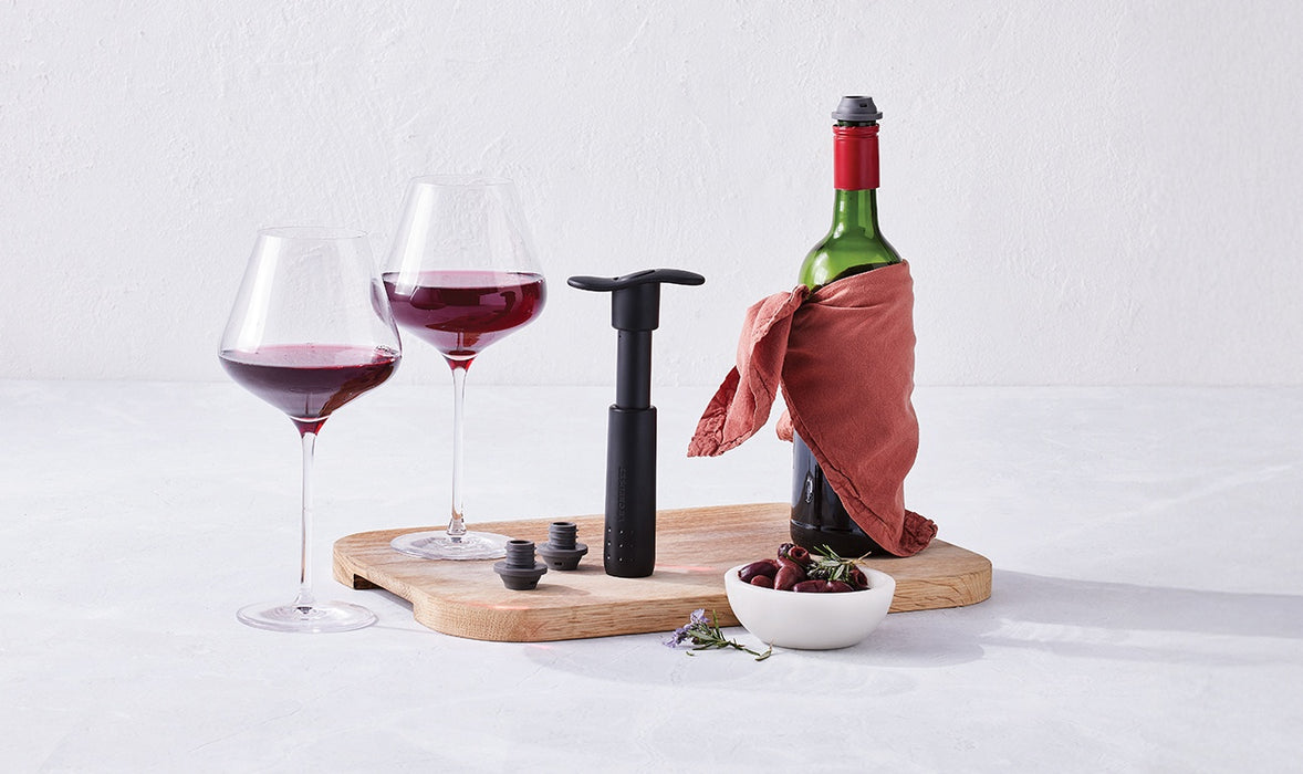 Le Creuset Wein-Vakuumpumpe WA-137 - Schwarz matt