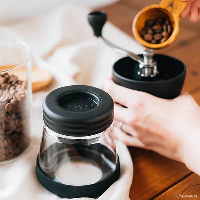 Hario Skerton N Kaffeemühle aus Keramik - Black (Standard)