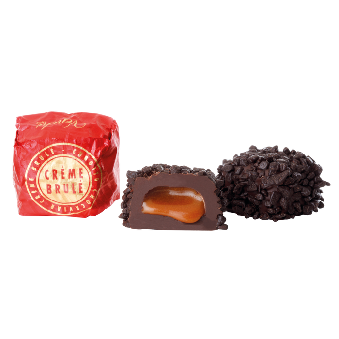 Praline aus Vollmilchchokolade mit Creme Brulée