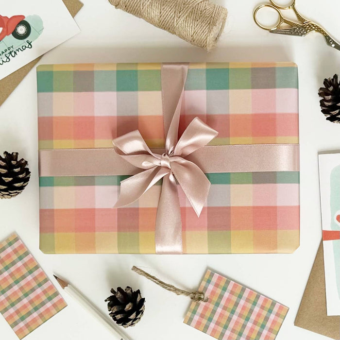 Olde Christmas Shoppe - Karierte Geschenkverpackung