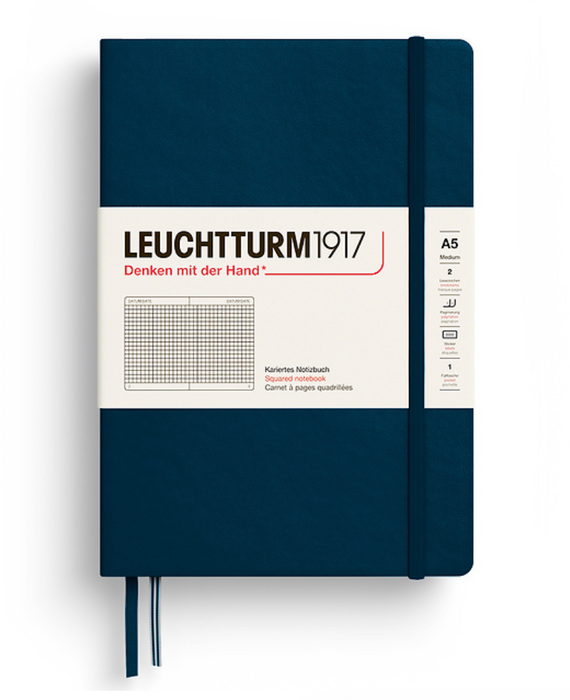 Notizbuch (A5) Hardcover / 251 Nummerierte Seiten
