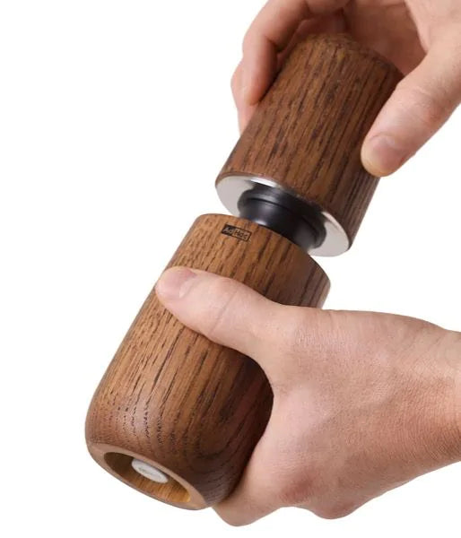 Yono Salz- / Pfeffermühle 12,7cm