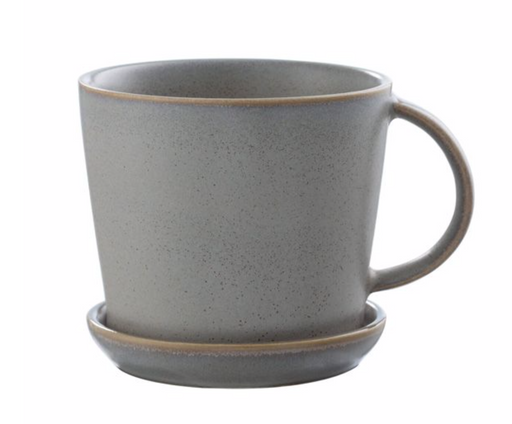 Tasse mit Untersetzer