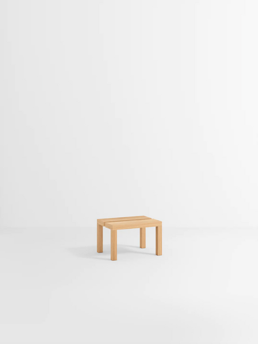 Moebe Peg Step Stool Eiche klein